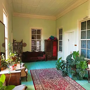 https://lotus-garden-hostel-izmir.hotelsofizmir.com