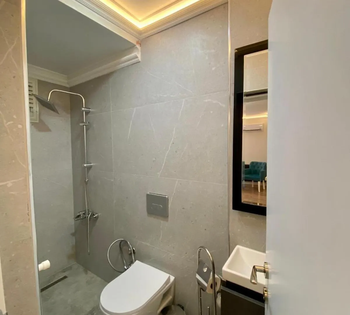 Golden Life Suit Trabzon Aparthotel